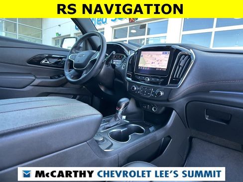 Used 2023 Chevrolet Traverse RS image 50