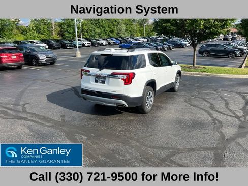 Used 2023 GMC Acadia SLT w/ Preferred Package AWD/4WD image 8