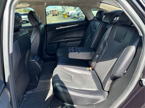 Used 2020 Ford Fusion Titanium FWD image 10