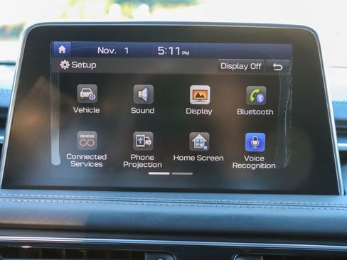 Used 2019 Genesis G70 2.0T Advanced image 34