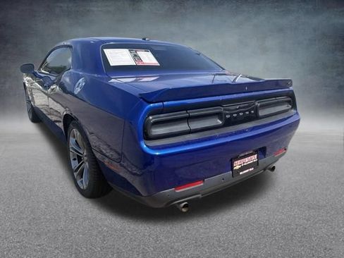 Used 2020 Dodge Challenger R/T RWD image 10