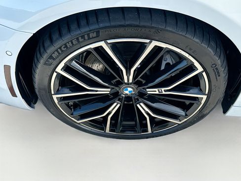 Used 2021 BMW 540i w/ M Sport Package RWD image 34