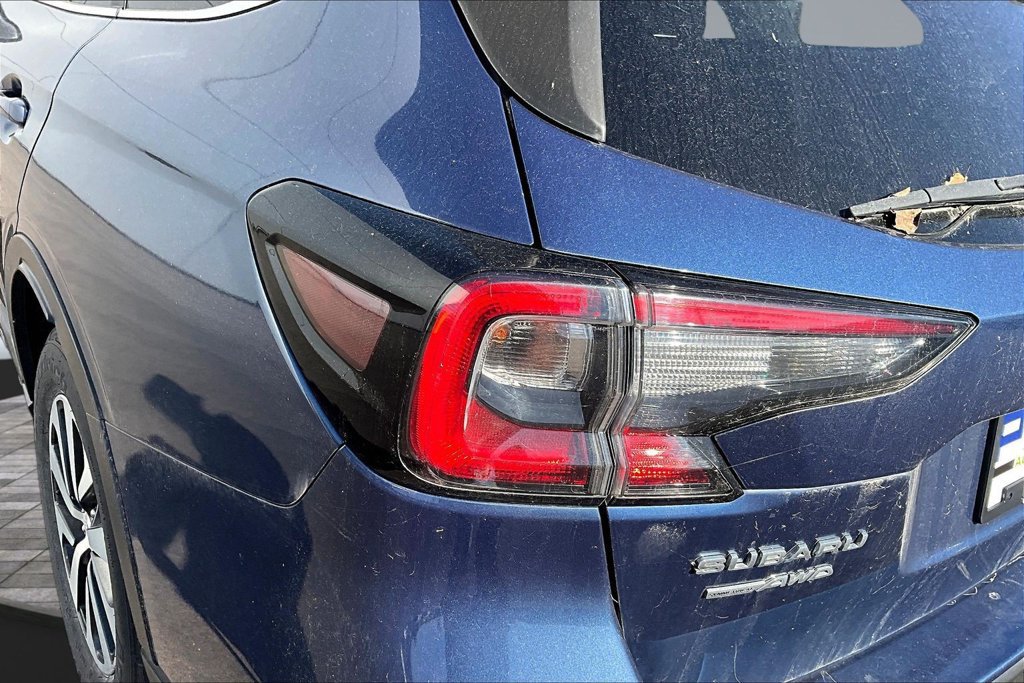 Used 2020 Subaru Outback Premium AWD/4WD image 23
