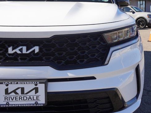 Used 2022 Kia Sorento S w/ Panoramic Sunroof Package image 17