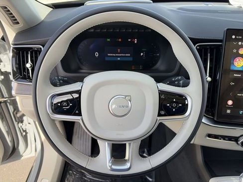 New 2026 Volvo XC90 T8 Ultra w/ Protection Package Premier image 21