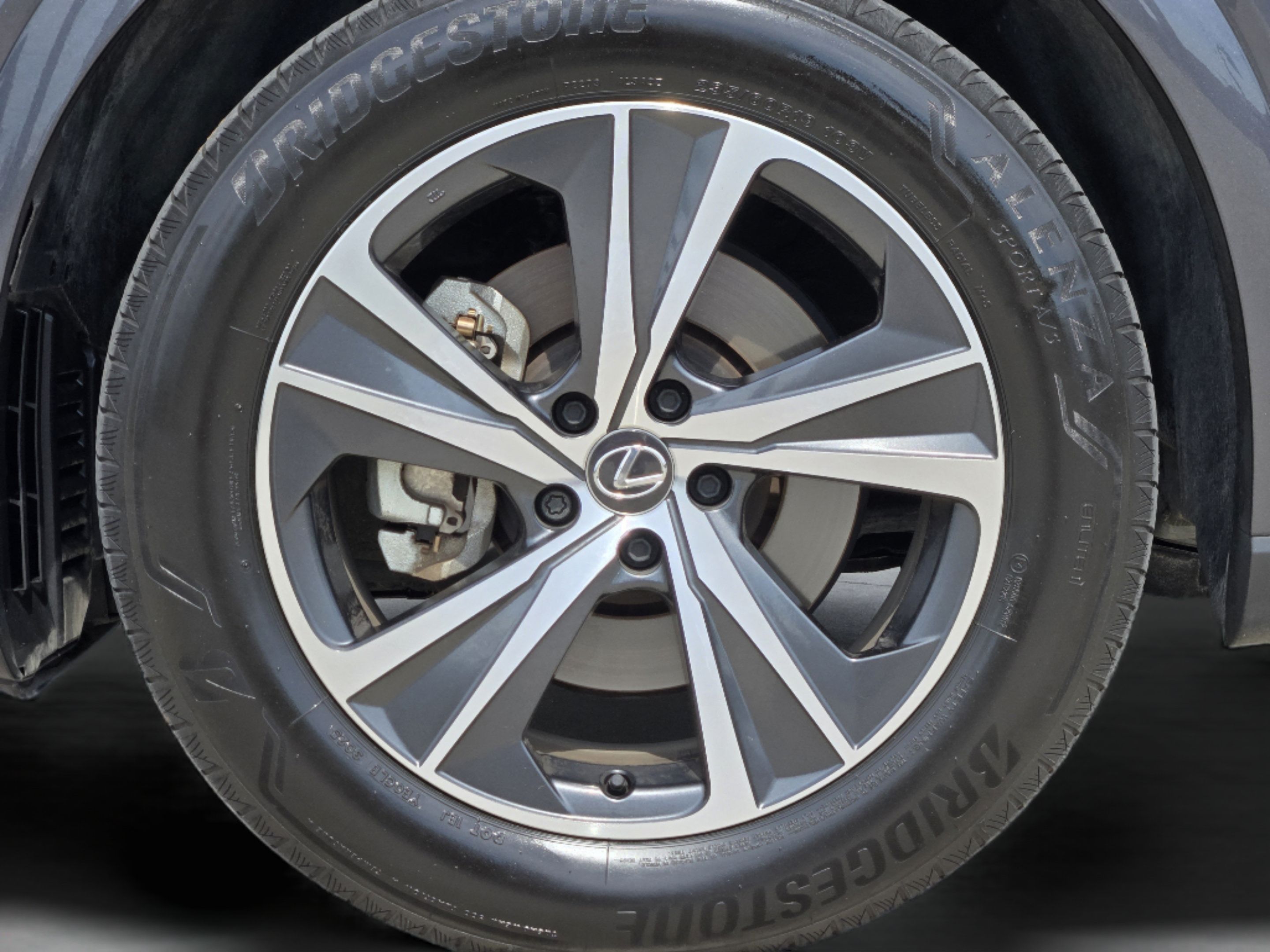 Used 2025 Lexus RX 350 Premium w/ Accessory Package (Z1) FWD image 36