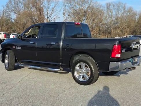 Used 2018 RAM 1500 Big Horn image 6