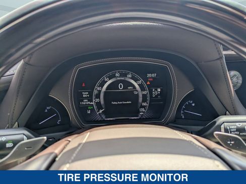 Used 2018 Lexus LS 500 AWD w/ Luxury Package image 28