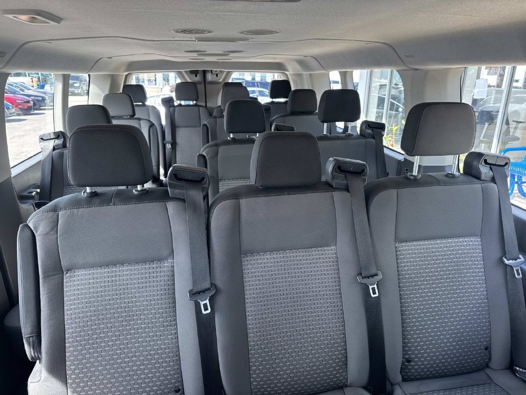 Used 2024 Ford Transit 350 XLT RWD image 10