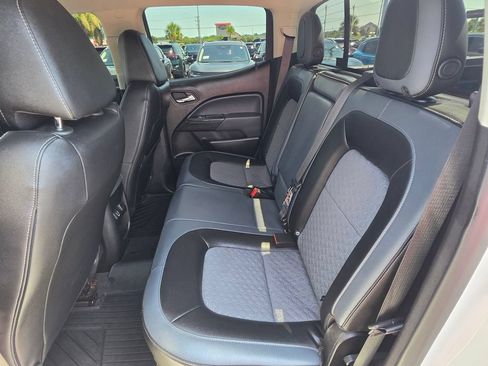 Used 2019 Chevrolet Colorado Z71 RWD image 13