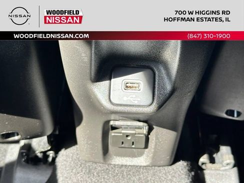 Used 2022 Jeep Renegade Altitude w/ Convenience Group AWD/4WD image 32