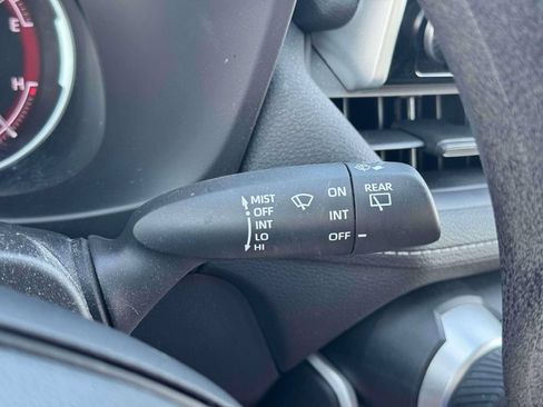 Used 2023 Toyota RAV4 LE AWD/4WD image 26