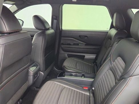 Used 2024 Nissan Pathfinder Rock Creek AWD/4WD image 20