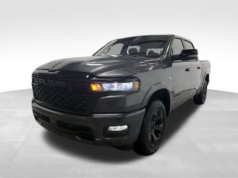 New 2026 RAM 1500 4x4 Crew Cab image 2