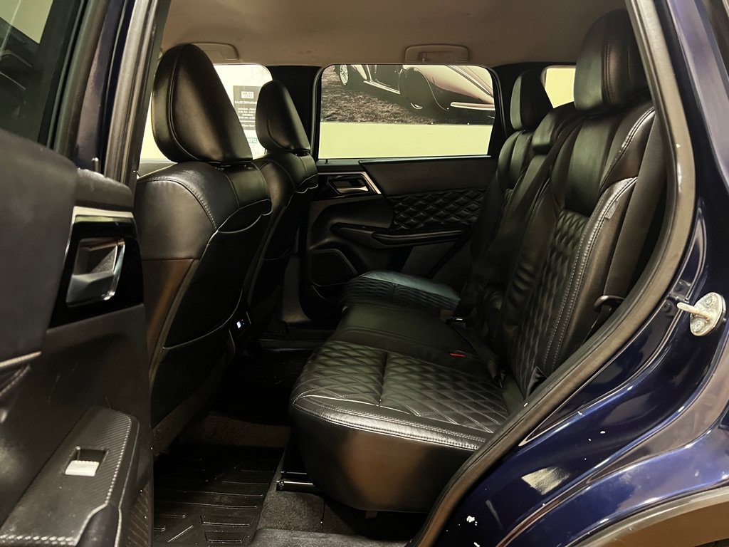 Used 2022 Mitsubishi Outlander SEL FWD image 18