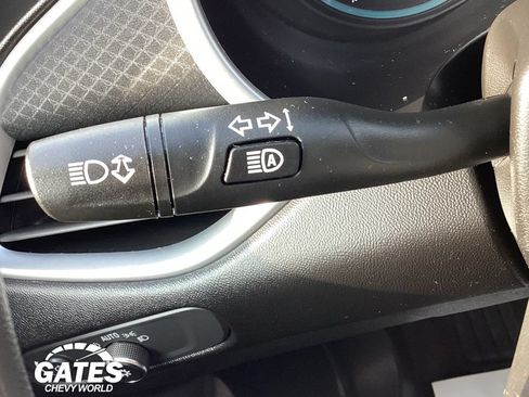 Used 2024 Chevrolet Malibu LT FWD image 21