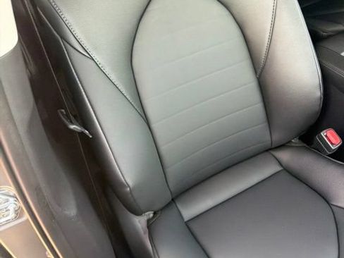 Used 2026 Toyota Highlander XLE AWD/4WD image 8