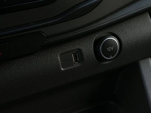 Used 2022 Ford Transit 350 XLT image 32