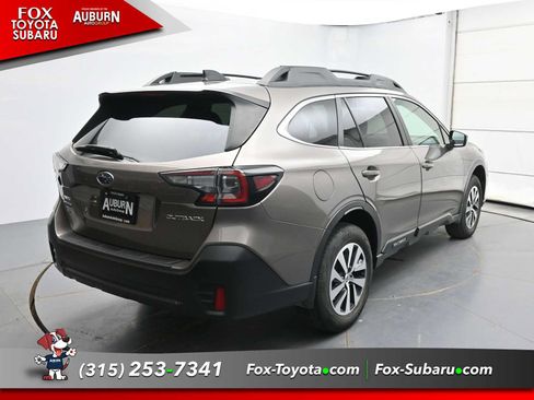 Used 2021 Subaru Outback Premium AWD/4WD image 15