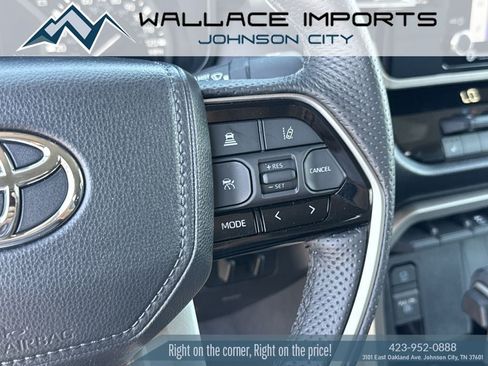 Used 2024 Toyota Tundra SR5 w/ SR5 Premium Package AWD/4WD image 30
