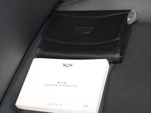 Certified 2024 Cadillac XT5 Premium Luxury w/ Technology Package image 23