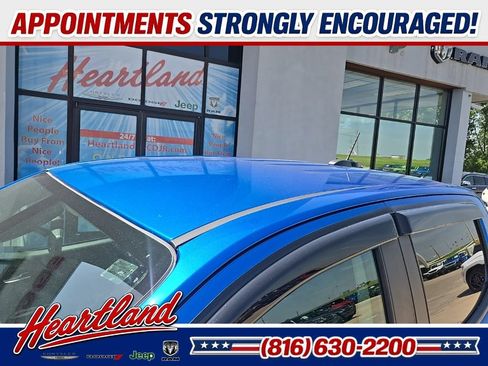 Used 2021 Chevrolet Colorado Z71 AWD/4WD image 21