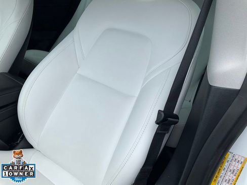 Used 2022 Tesla Model 3 Standard Range RWD image 17