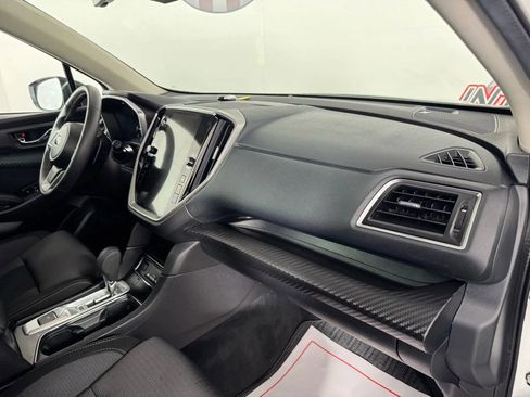 Used 2025 Subaru Ascent Premium image 12