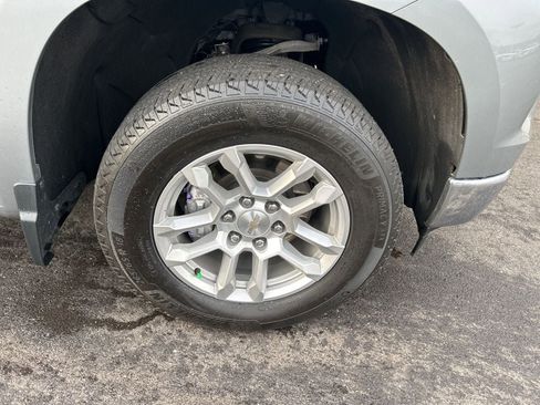 Used 2024 Chevrolet Silverado 1500 LT image 20