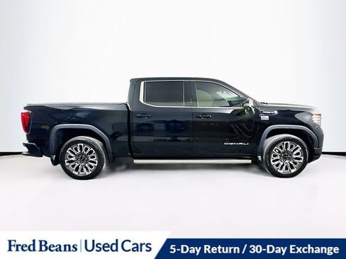 Used 2025 GMC Sierra 1500 Denali Ultimate AWD/4WD image 12