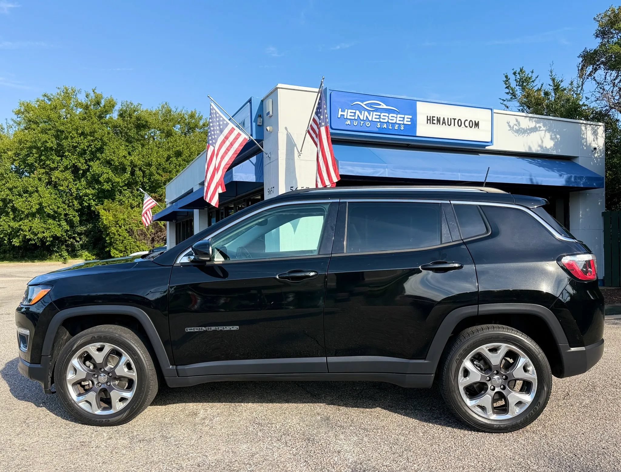 Used 2020 Jeep Compass Limited AWD/4WD image 15