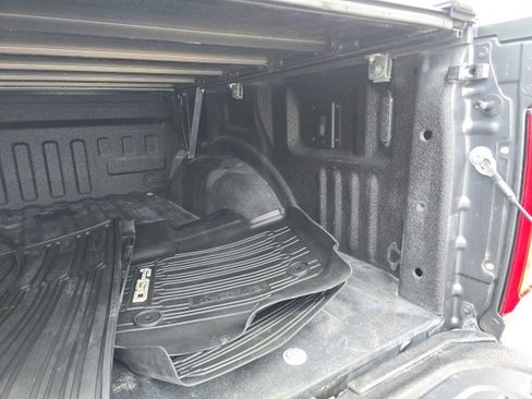 Certified 2022 Ford F150 XLT w/ Equipment Group 302A High image 18