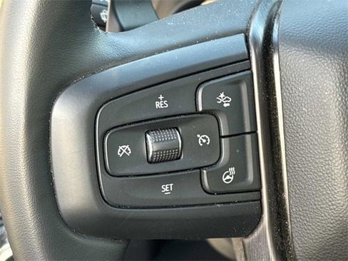 Used 2024 GMC Sierra 1500 AT4 w/ Technology Package image 28