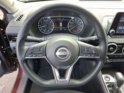 Used 2024 Nissan Sentra SV image 18