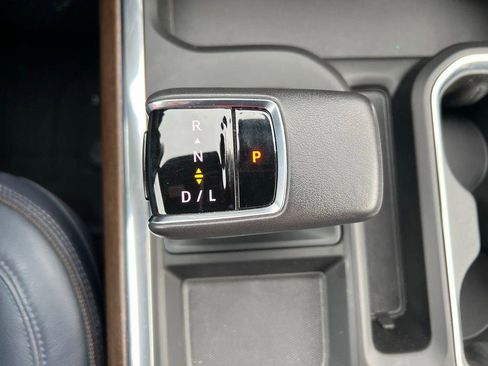 Used 2022 Chevrolet Silverado 1500 High Country w/ High Country Premium Package image 31