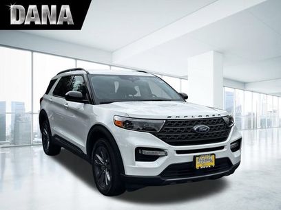 Certified 2023 Ford Explorer XLT w/ Equipment Group 202A