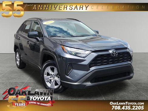 Certified 2025 Toyota RAV4 LE AWD/4WD image 1