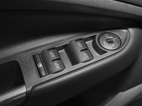 Used 2013 Ford C-MAX SE FWD image 18