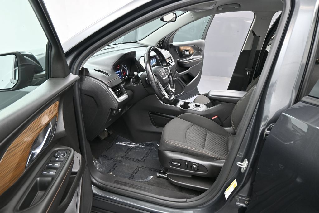 Used 2019 GMC Terrain SLE w/ Driver Convenience Package AWD/4WD image 9