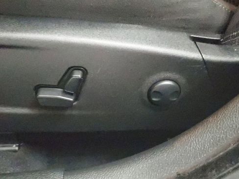 Used 2023 Dodge Charger R/T w/ Harman/Kardon Audio Group image 22