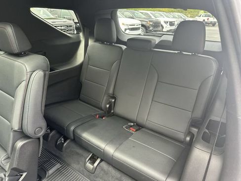 Certified 2025 Chevrolet Traverse Z71 w/ Driver Confidence Package AWD/4WD image 29