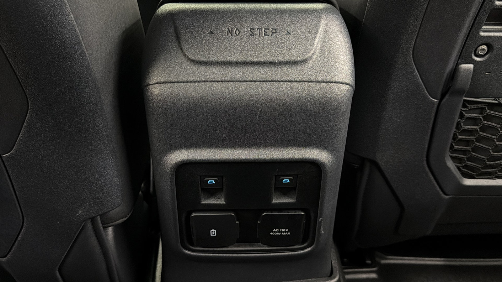 Used 2024 Ford Bronco Black Diamond AWD/4WD image 41