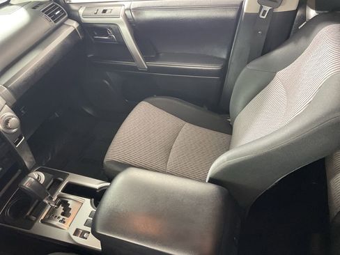 Used 2017 Toyota 4Runner SR5 image 22