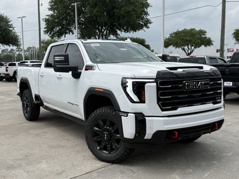 Used 2026 GMC Sierra 2500 AT4 w/ AT4 Premium Plus Package AWD/4WD image 1
