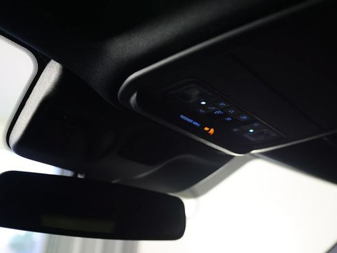 Used 2026 Ford Expedition Tremor AWD/4WD image 37