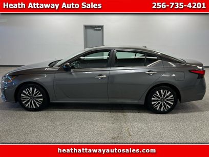 Used 2024 Nissan Altima 2.5 SV