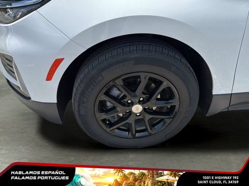 Used 2024 Chevrolet Equinox LT FWD image 31
