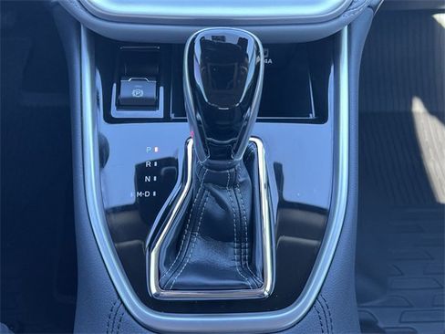 Certified 2025 Subaru Outback Premium w/ Popular Package #1A image 16