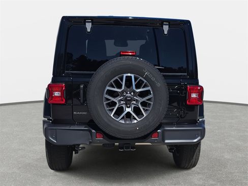 New 2026 Jeep Wrangler Sahara image 6