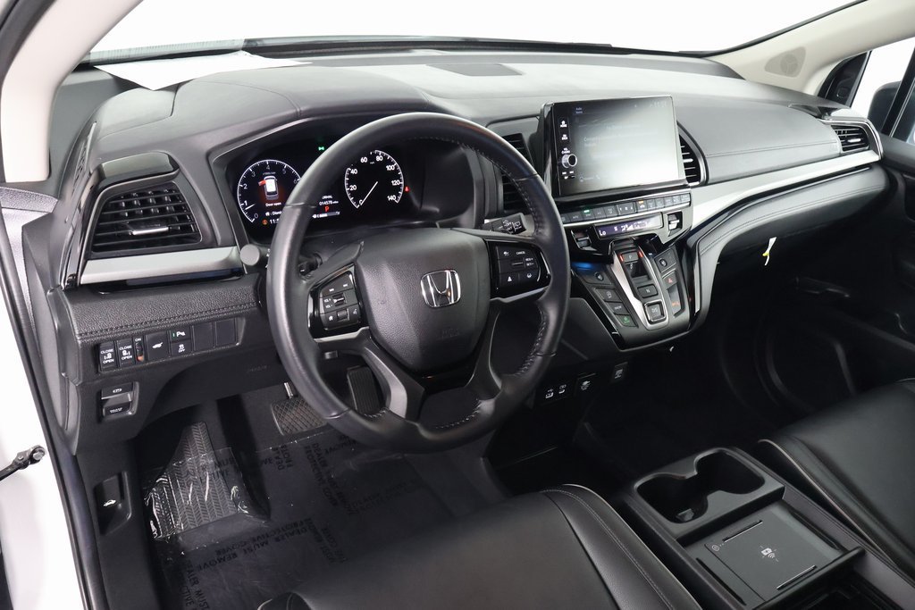Used 2025 Honda Odyssey Touring image 7